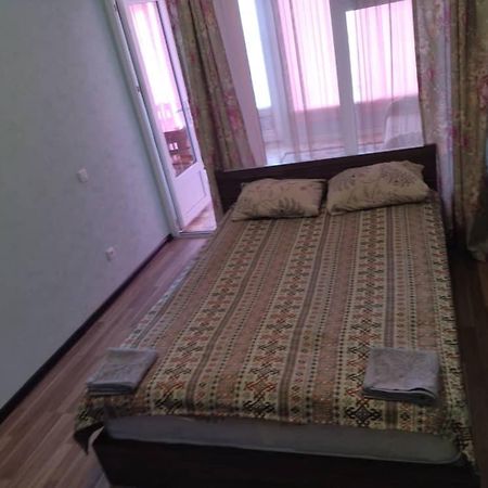 Hotel Gostinyi Dvor Бостери Екстериор снимка